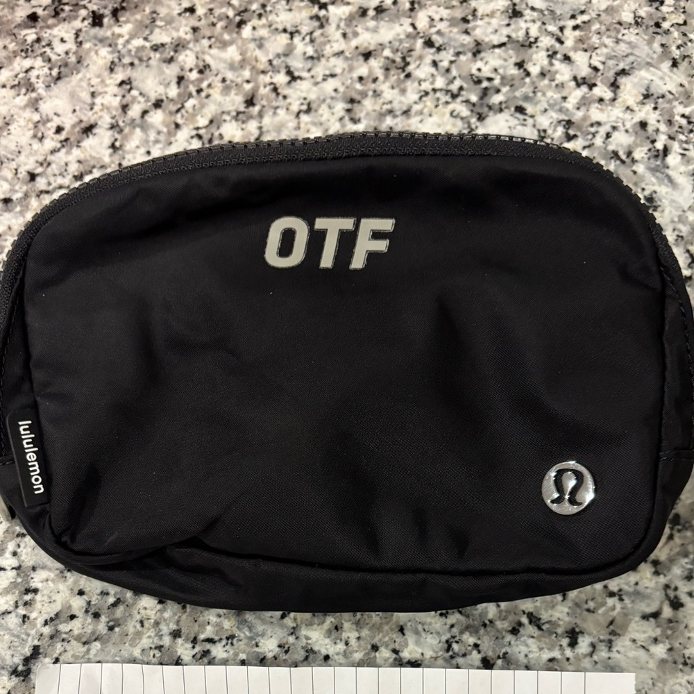 lululemon athletica Orangetheory Fitness Belt Bag